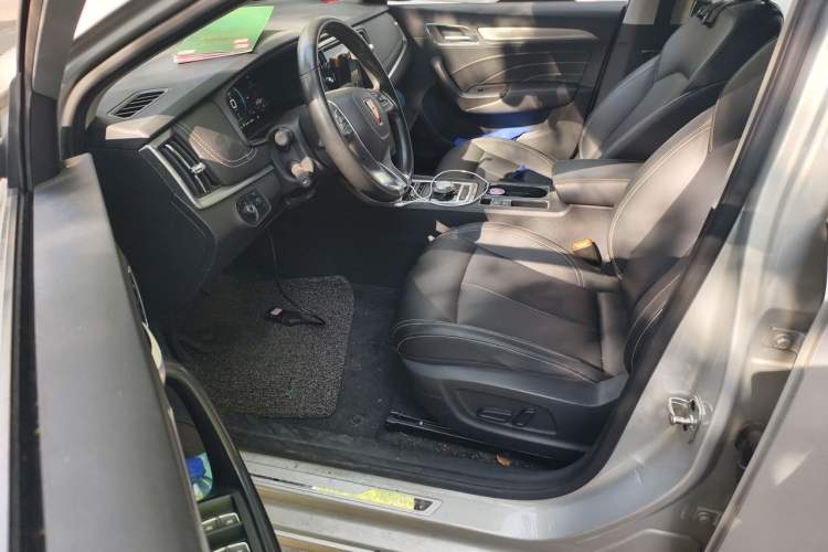 Used Roewe i6 New Energy 2017 45T Hybrid Connect & Smart Enjoyment Edition Driver Seat