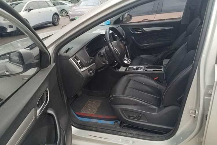 Used Roewe i6 New Energy 2017 45T Hybrid Connect & Smart Enjoyment Edition Driver Seat