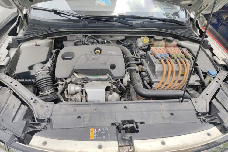 Used Roewe i6 New Energy 2017 45T Hybrid Connect & Smart Enjoyment Edition Engine Bay