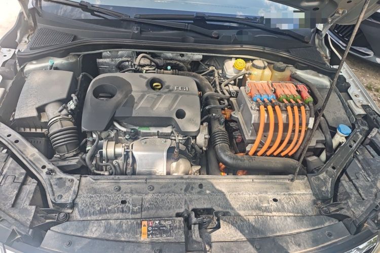 Used Roewe i6 New Energy 2017 45T Hybrid Connect & Smart Enjoyment Edition Engine Bay