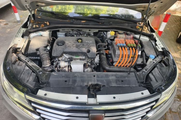 Used Roewe i6 New Energy 2017 45T Hybrid Connect & Smart Enjoyment Edition Engine Bay
