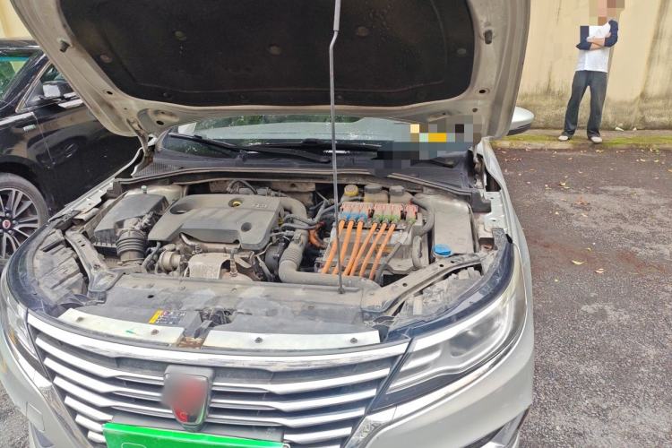 Used Roewe i6 New Energy 2017 45T Hybrid Connect & Smart Enjoyment Edition Engine Bay Left