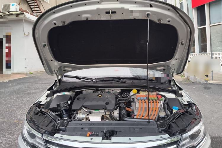 Used Roewe i6 New Energy 2017 45T Hybrid Connect & Smart Enjoyment Edition Engine Bay