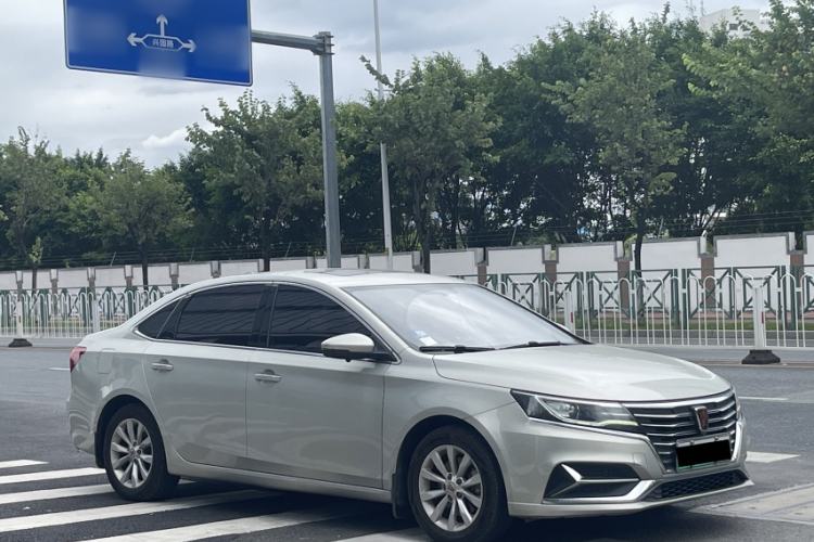 Used Roewe i6 New Energy 2017 45T Hybrid Connect & Smart Enjoyment Edition Exterior 4