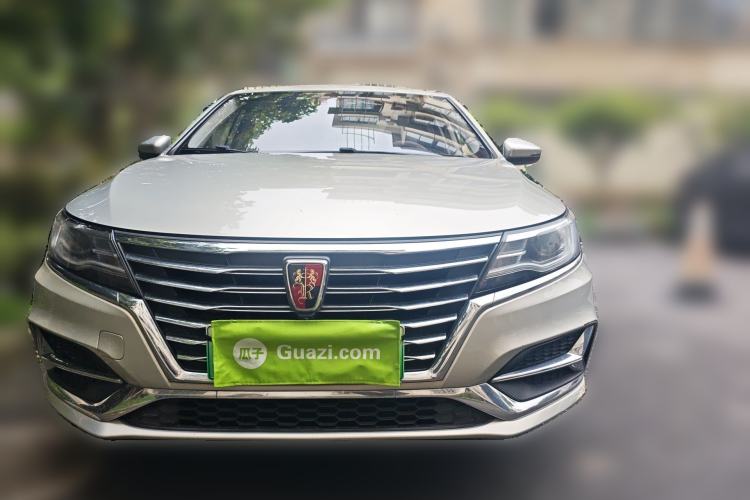 Used Roewe i6 New Energy 2017 45T Hybrid Connect & Smart Enjoyment Edition Front