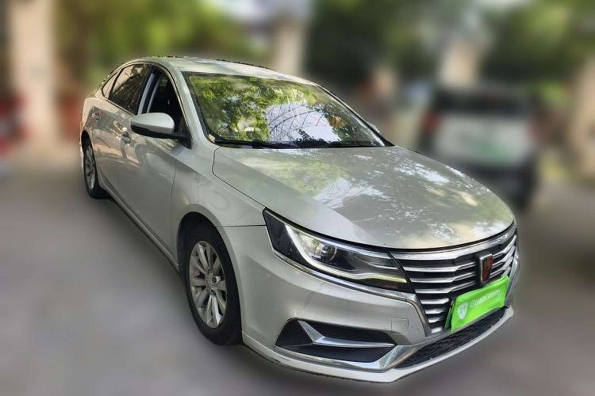Used Roewe i6 New Energy 2017 45T Hybrid Connect & Smart Enjoyment Edition Front Right 45 Deg