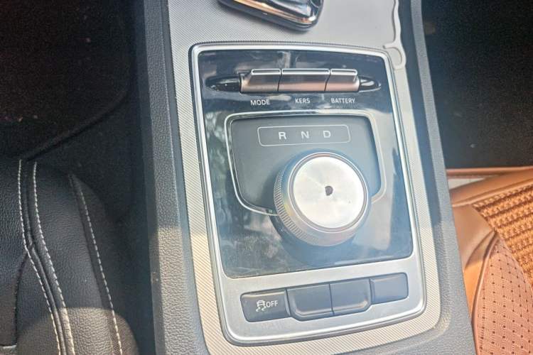 Used Roewe i6 New Energy 2017 45T Hybrid Connect & Smart Enjoyment Edition Gear Lever