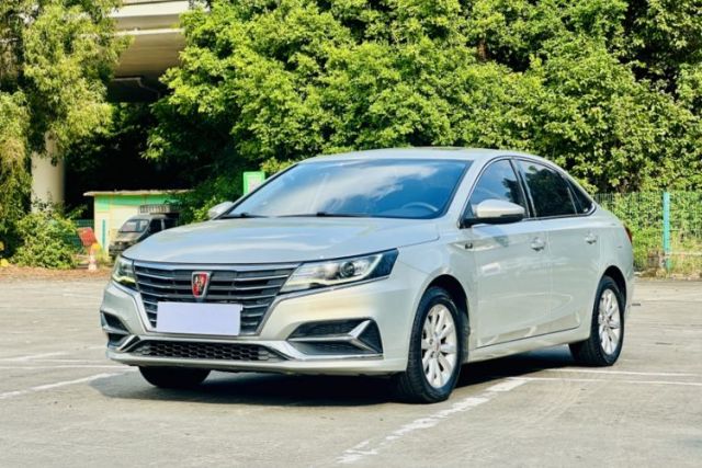 Used Roewe i6 New Energy 2017 45T Hybrid Connect & Smart Enjoyment Edition