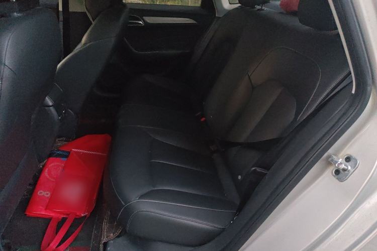 Used Roewe i6 New Energy 2017 45T Hybrid Connect & Smart Enjoyment Edition Left Rear Seat