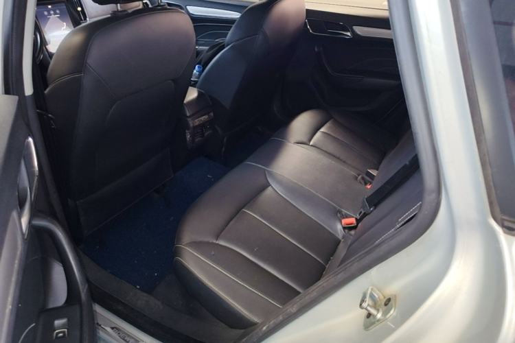 Used Roewe i6 New Energy 2017 45T Hybrid Connect & Smart Enjoyment Edition Left Rear Seat