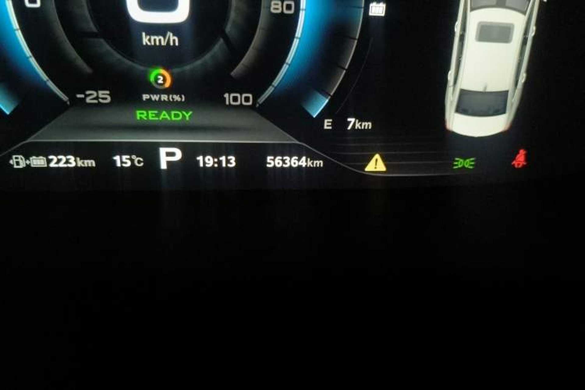 Used Roewe i6 New Energy 2017 45T Hybrid Connect & Smart Enjoyment Edition Odometer Close Up