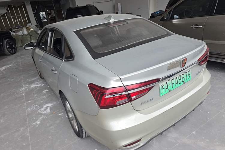 Used Roewe i6 New Energy 2017 45T Hybrid Connect & Smart Enjoyment Edition Rear Left 45 Deg