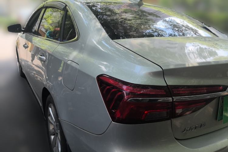 Used Roewe i6 New Energy 2017 45T Hybrid Connect & Smart Enjoyment Edition Rear Left 45 Deg