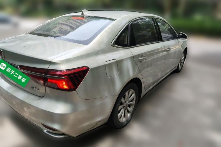 Used Roewe i6 New Energy 2017 45T Hybrid Connect & Smart Enjoyment Edition Rear Right 45 Deg