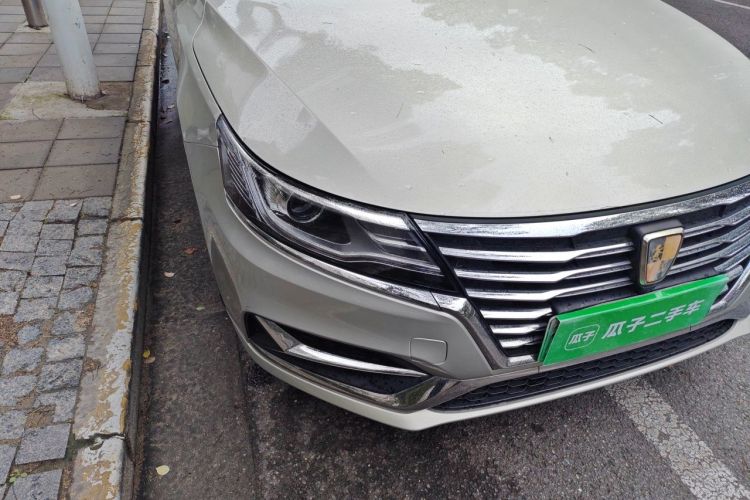 Used Roewe i6 New Energy 2017 45T Hybrid Connect & Smart Enjoyment Edition Right Front Headlight