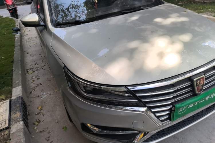 Used Roewe i6 New Energy 2017 45T Hybrid Connective Smart Luxury Edition Right Front Headlight