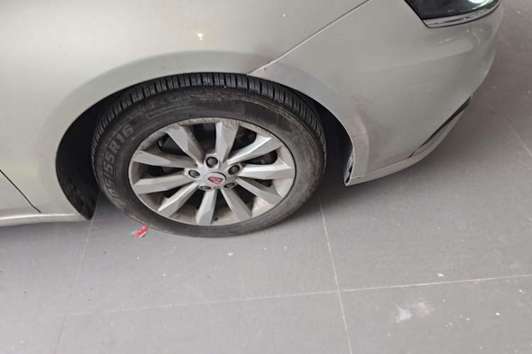 Used Roewe i6 New Energy 2017 45T Hybrid Connect & Smart Enjoyment Edition Right Front Wheel Hub