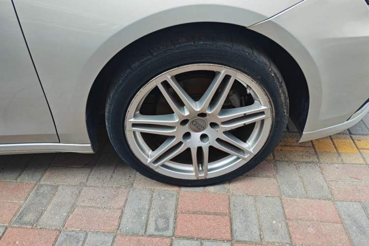 Used Roewe i6 New Energy 2017 45T Hybrid Connect & Smart Enjoyment Edition Right Front Wheel Hub