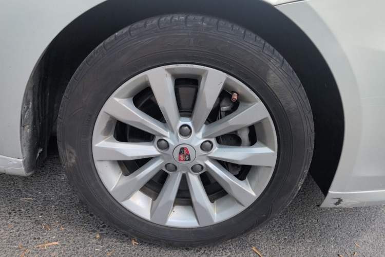 Used Roewe i6 New Energy 2017 45T Hybrid Connect & Smart Enjoyment Edition Right Front Wheel Hub