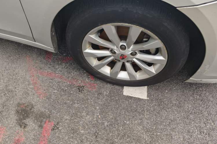 Used Roewe i6 New Energy 2017 45T Hybrid Connect & Smart Enjoyment Edition Right Front Wheel Hub