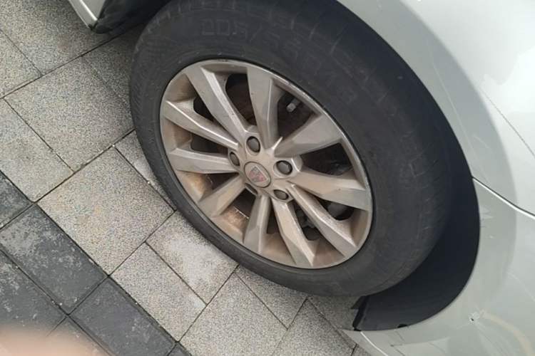 Used Roewe i6 New Energy 2017 45T Hybrid Connect & Smart Enjoyment Edition Right Front Wheel Hub