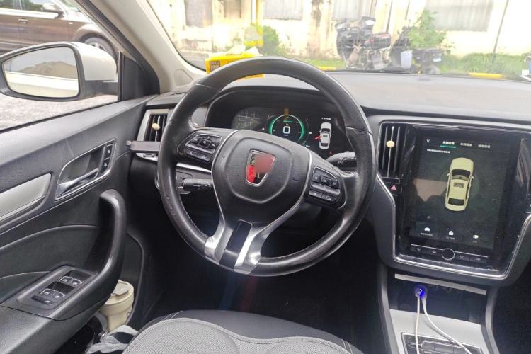 Used Roewe i6 New Energy 2017 45T Hybrid Connect & Smart Enjoyment Edition Steering Wheel
