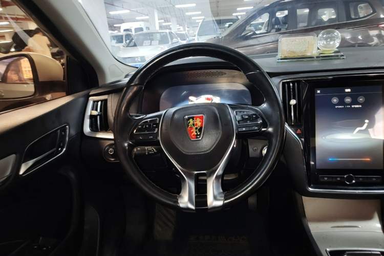 Used Roewe i6 New Energy 2017 45T Hybrid Connect & Smart Enjoyment Edition Steering Wheel