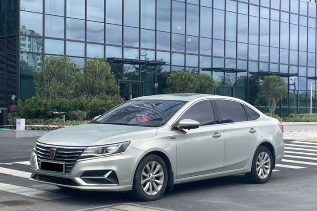 Used Roewe i6 New Energy 2017 45T Hybrid Connect & Smart Enjoyment Edition