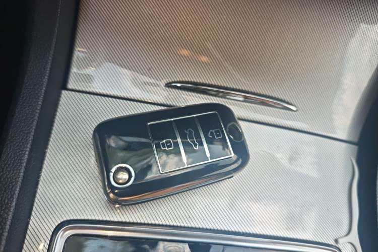 Used Roewe i6 New Energy 2017 45T Hybrid Connect & Smart Enjoyment Edition Vehicle Key