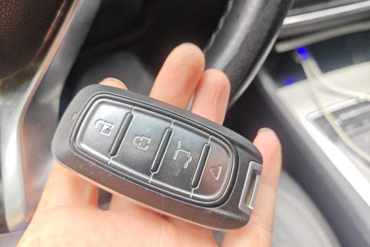 Used Roewe i6 New Energy 2017 45T Hybrid Connect & Smart Enjoyment Edition Vehicle Key