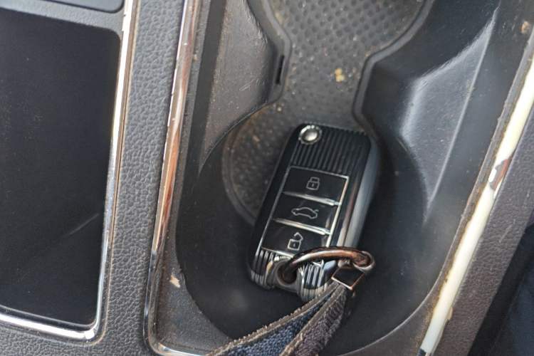 Used Roewe i6 New Energy 2017 45T Hybrid Connect & Smart Enjoyment Edition Vehicle Key