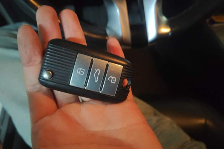Used Roewe i6 New Energy 2017 45T Hybrid Connect & Smart Enjoyment Edition Vehicle Key