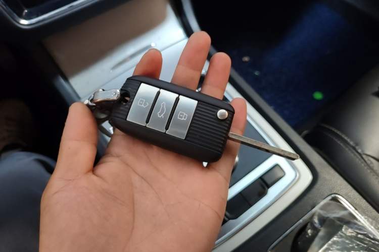 Used Roewe i6 New Energy 2017 45T Hybrid Connect & Smart Enjoyment Edition Vehicle Key
