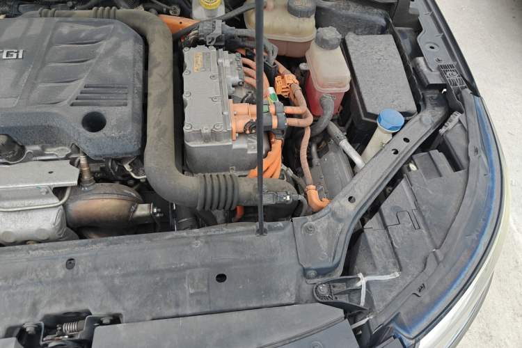 Used Roewe i6 New Energy 2019 PLUS 50T Internet Glory Flagship Edition Engine Bay Left