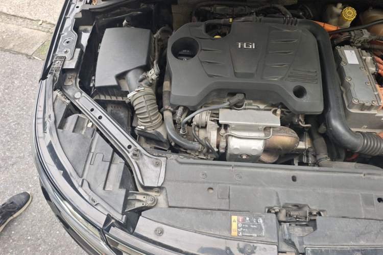 Used Roewe i6 New Energy 2019 PLUS 50T 4G Connected Glory Luxury Edition Engine Bay Right