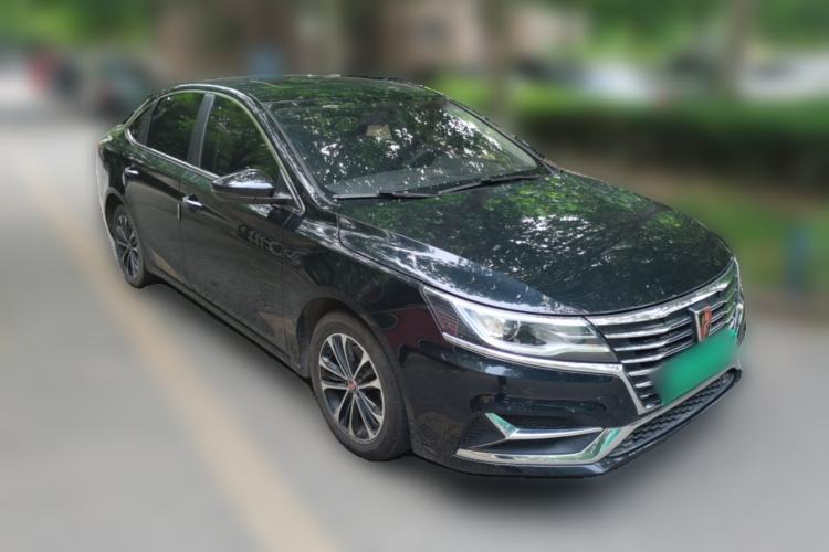 Used Roewe i6 New Energy 2019 PLUS 50T 4G Connected Glory Luxury Edition Front Right 45 Deg