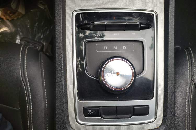 Used Roewe i6 New Energy 2019 PLUS 50T 4G Connected Glory Luxury Edition Gear Lever