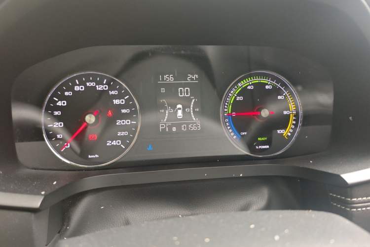 Used Roewe i6 New Energy 2019 PLUS 50T 4G Connected Glory Luxury Edition Odometer Close Up