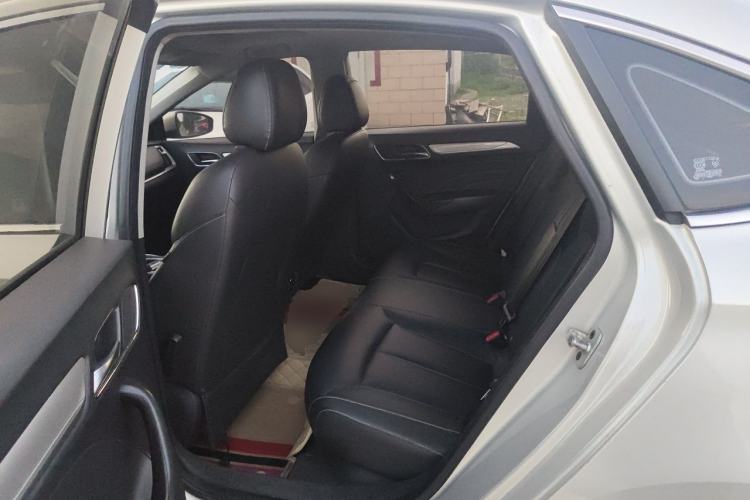 Used Roewe i6 New Energy 2019 PLUS 50T Internet Glory Flagship Edition Left Rear Seat