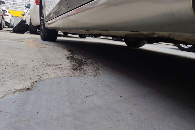 Used Roewe i6 New Energy 2019 PLUS 50T Internet Glory Flagship Edition Left Side Sill