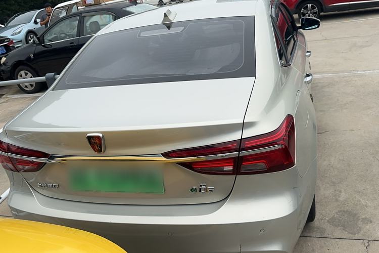 Used Roewe i6 New Energy 2019 PLUS 50T Internet Glory Flagship Edition Exterior 4
