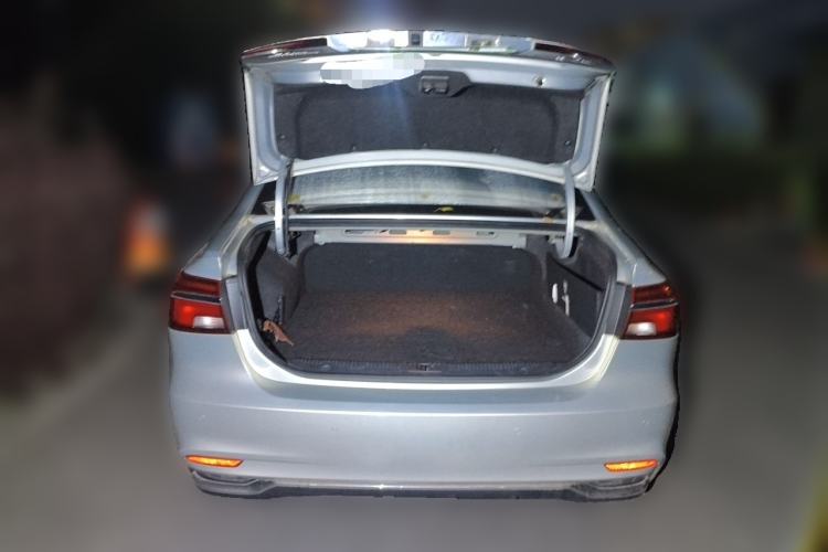 Used Roewe i6 New Energy 2019 PLUS 50T Internet Glory Flagship Edition Trunk