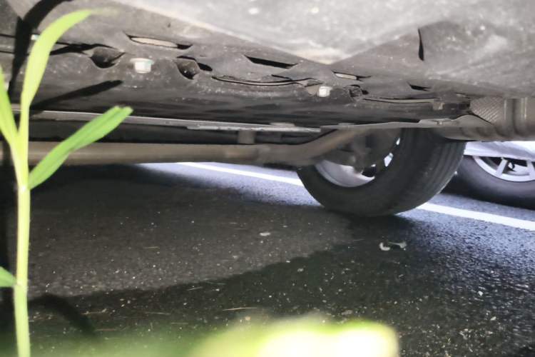 Used Roewe i6 New Energy 2019 PLUS 50T Internet Glory Supreme Edition Chassis Rear