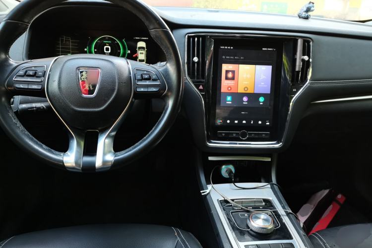 Used Roewe i6 New Energy 2019 PLUS 50T Internet Glory Flagship Edition Center Console