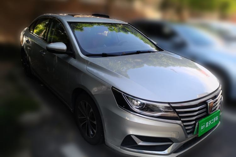 Used Roewe i6 New Energy 2019 PLUS 50T Internet Glory Flagship Edition Front Right 45 Deg