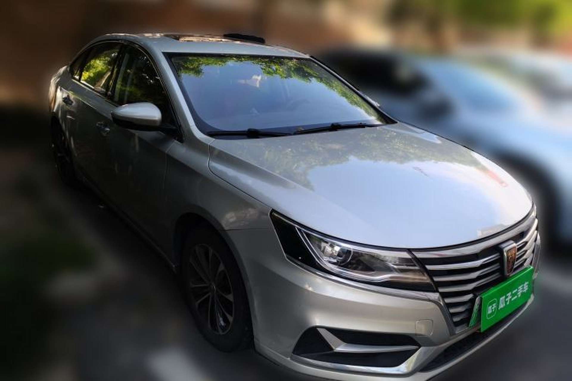 Used Roewe i6 New Energy 2019 PLUS 50T Internet Glory Flagship Edition Front Right 45 Deg