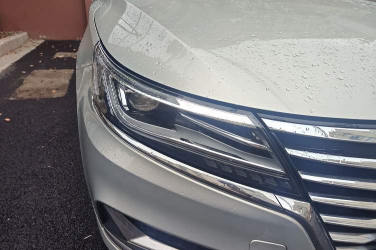 Used Roewe i6 New Energy 2019 PLUS 50T Internet Glory Supreme Edition Right Front Headlight