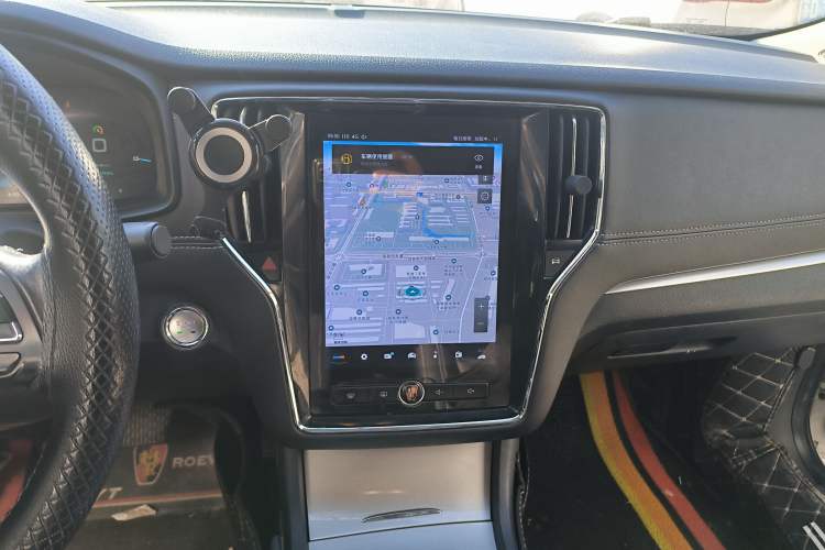 Used Roewe i6 New Energy 2019 PLUS 50T Internet Glory Flagship Edition Audio And AC Panel