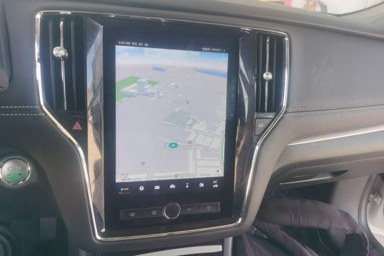 Used Roewe i6 New Energy 2019 PLUS 50T Internet Glory Flagship Edition Audio And AC Panel