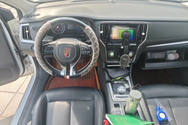 Used Roewe i6 New Energy 2019 PLUS 50T 4G Connected Glory Luxury Edition Center Console